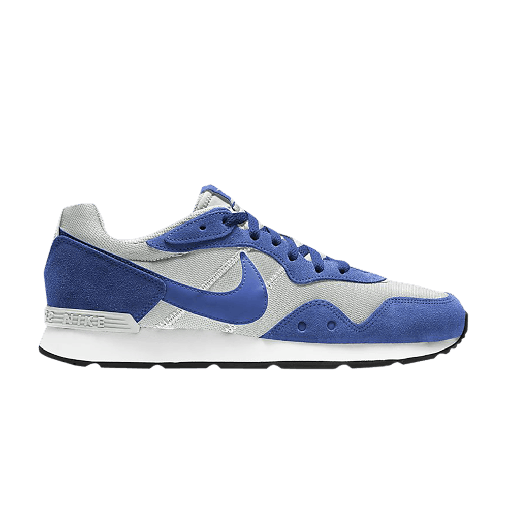 venture-runner-game-royal-ck2944-005