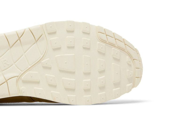 Кроссовки Nike Wmns Air Max 1 Sp 'Liquid Gold'