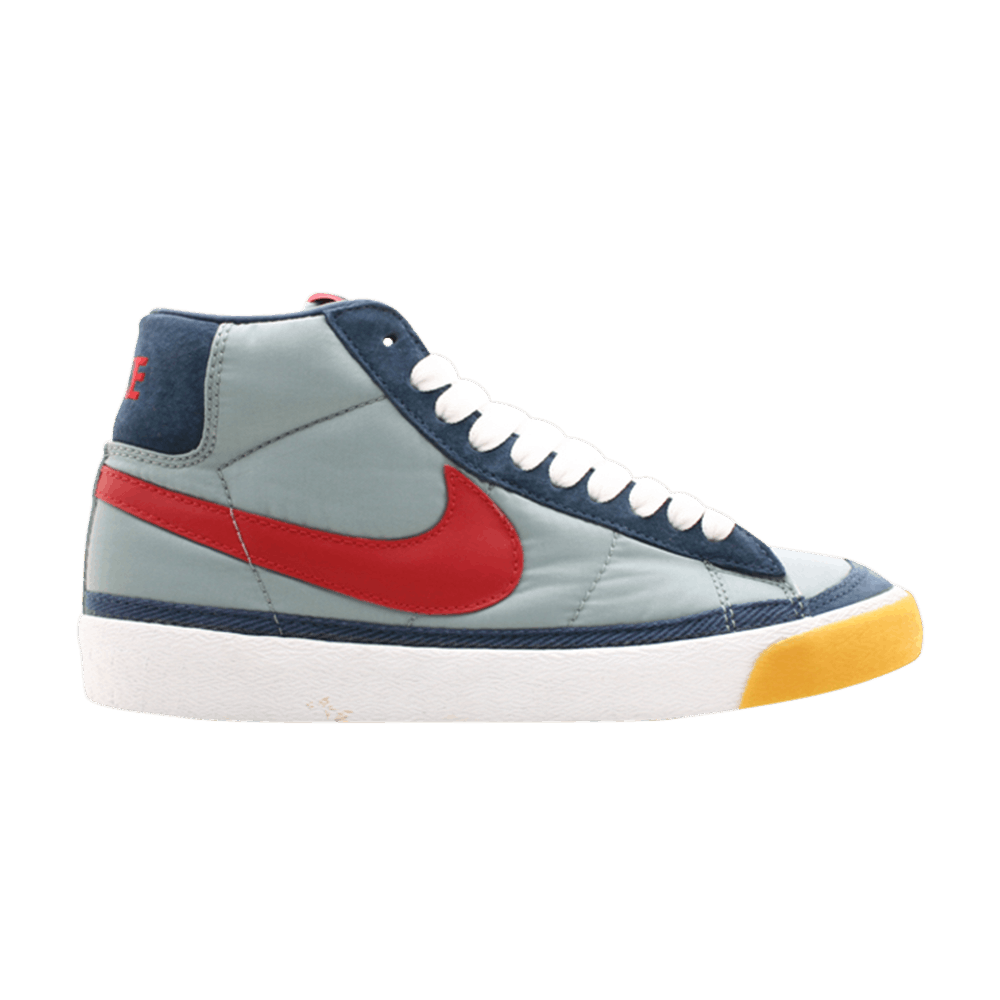 Кроссовки Nike W'S Blazer Mid