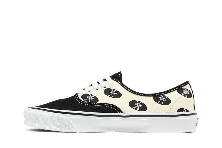 Кроссовки Vans Wacko Maria x Authentic LX 'Records - Cream'