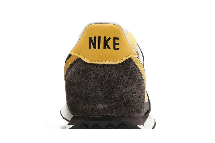 Кроссовки Nike Waffle Trainer 2 'Velvet Brown'