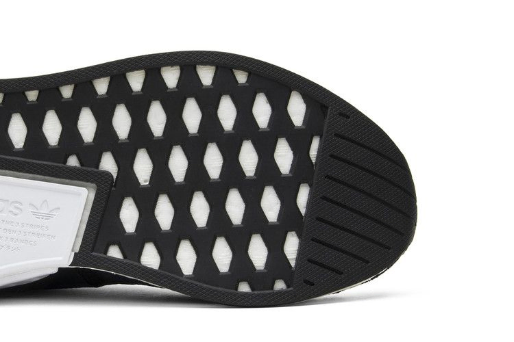 Кроссовки adidas White Mountaineering x NMD R2 PK 'Collegiate Navy'