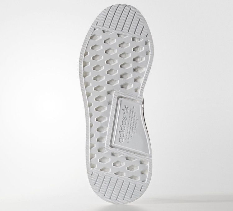 Кроссовки adidas White Mountaineering x NMD_R2 Primeknit 'Core Black'