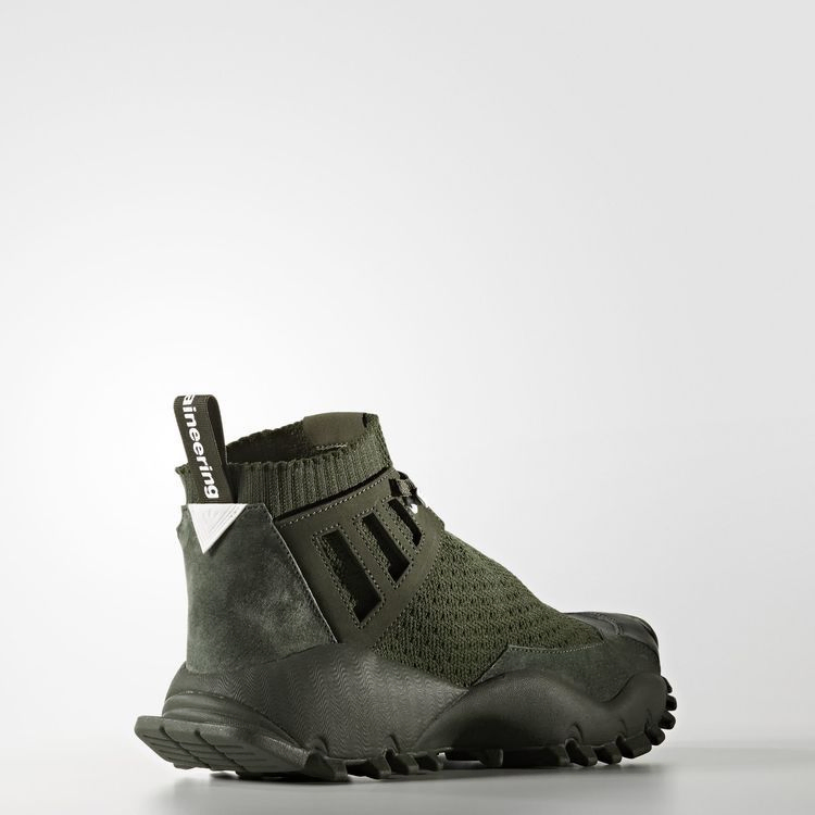 Кроссовки adidas White Mountaineering x Seeulater Alledo Primeknit 'Olive'