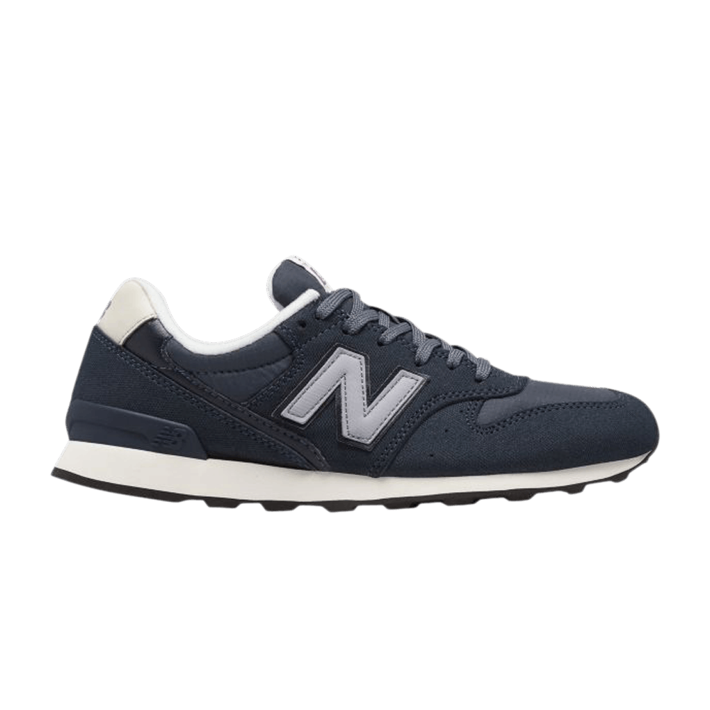 Кроссовки New Balance Wmns 696 'Navy'