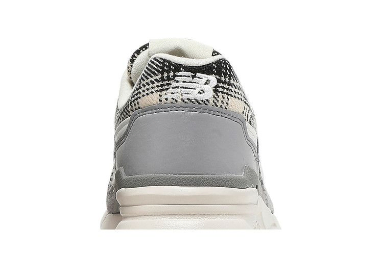 Кроссовки New Balance Wmns 997 'Grey White Black'