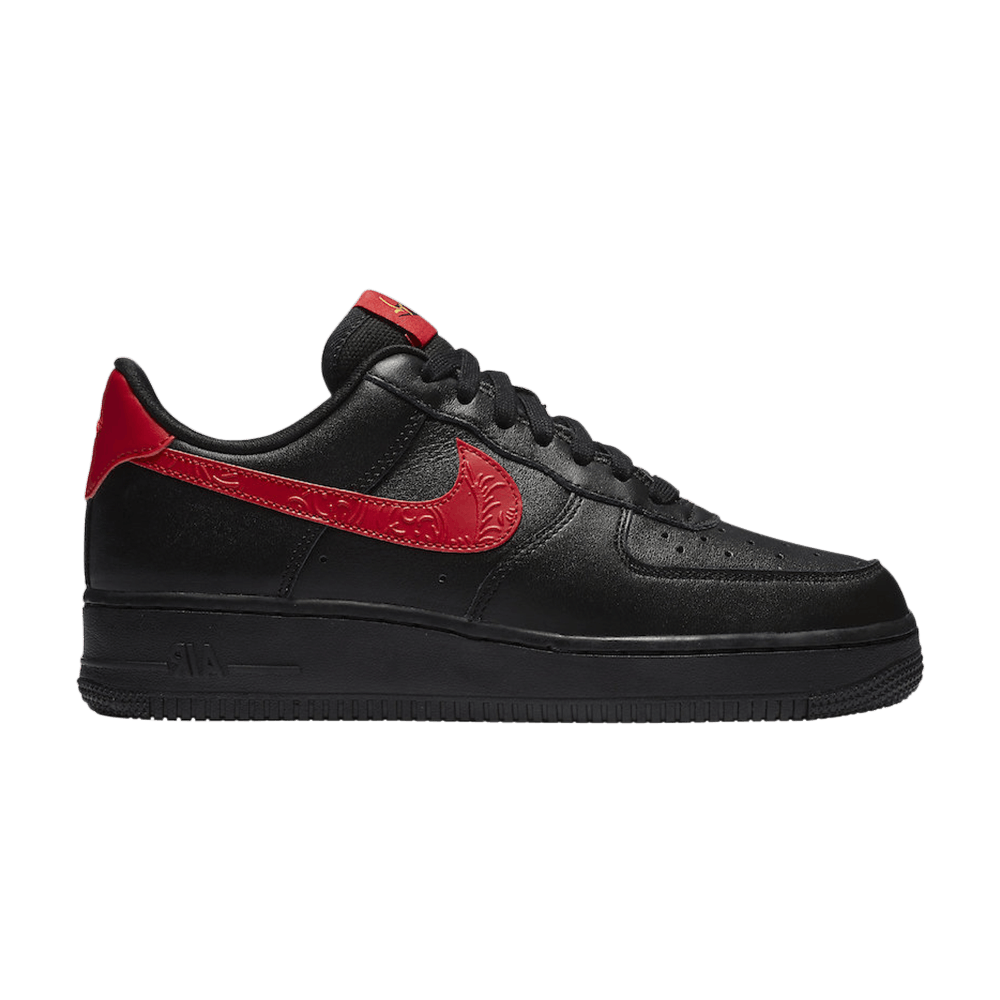 wmns-air-force-1-07-aj1690-001
