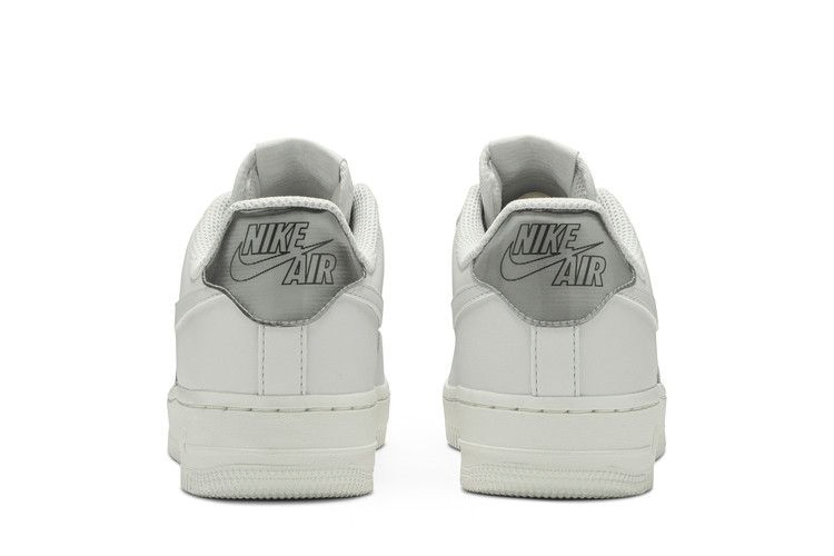 Кроссовки Nike Wmns Air Force 1 '07 ESS 'Platinum Tint'