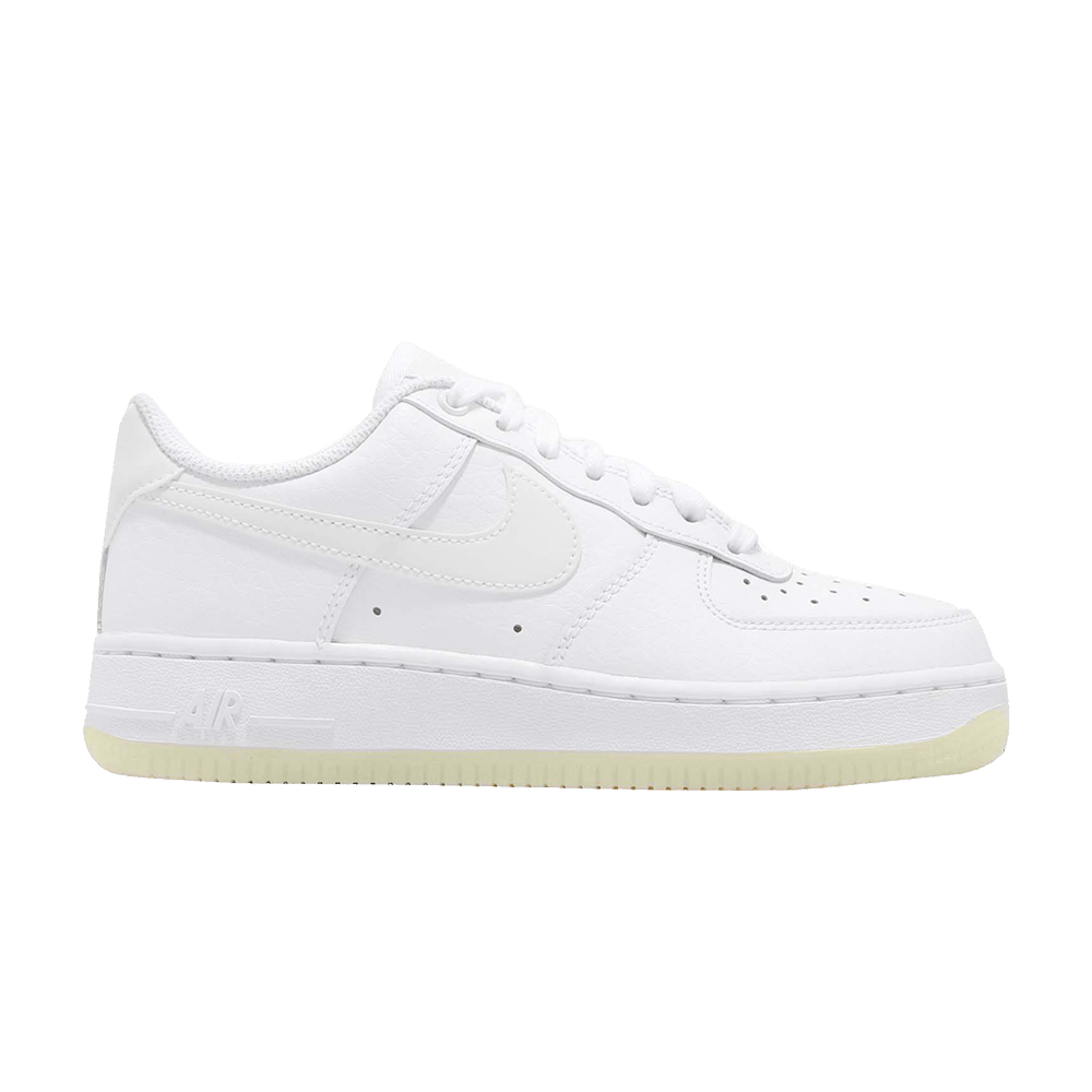 wmns-air-force-1-07-essential-triple-white-ao2132-101