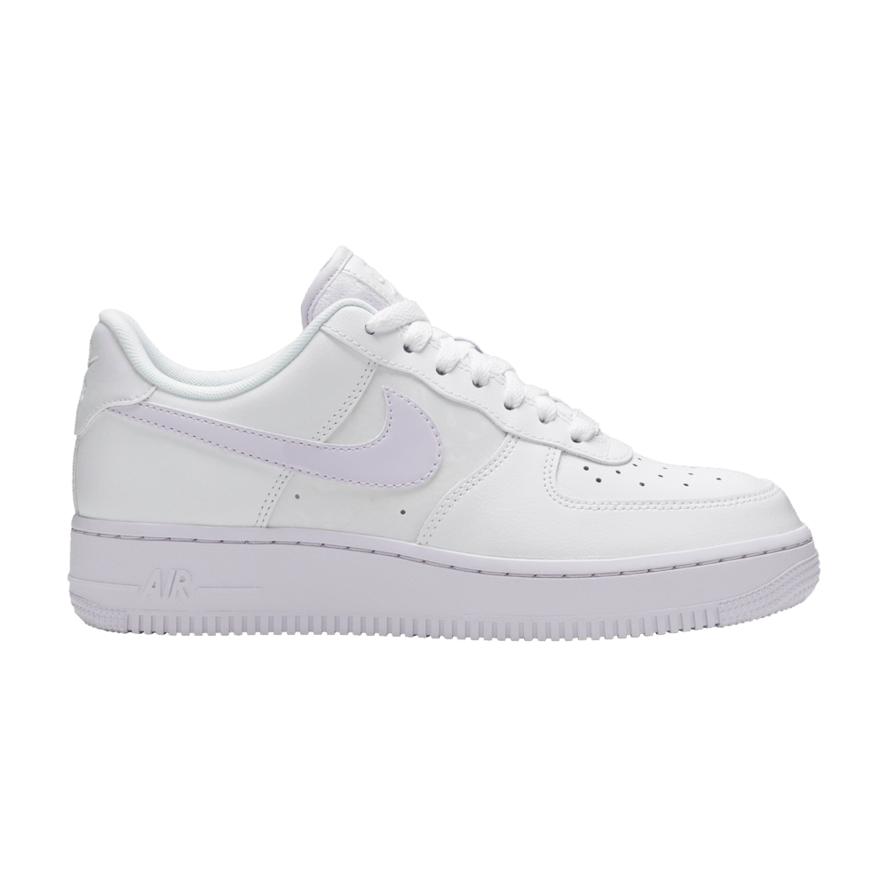 Кроссовки Nike Wmns Air Force 1 '07 'White Barely Grape'