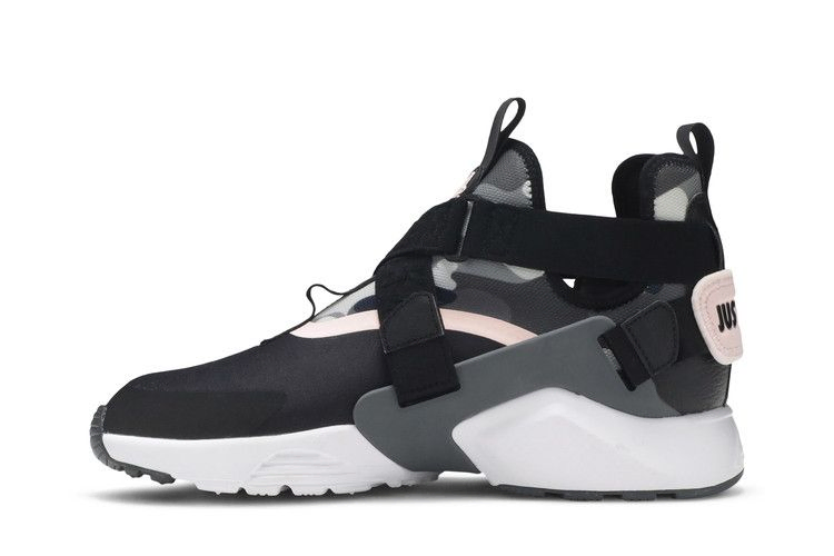 Кроссовки Nike Wmns Air Huarache City 'Black Storm Pink'