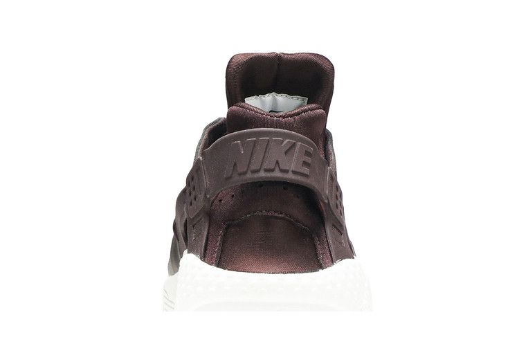 Кроссовки Nike Wmns Air Huarache Run 'Metallic Mahogany'