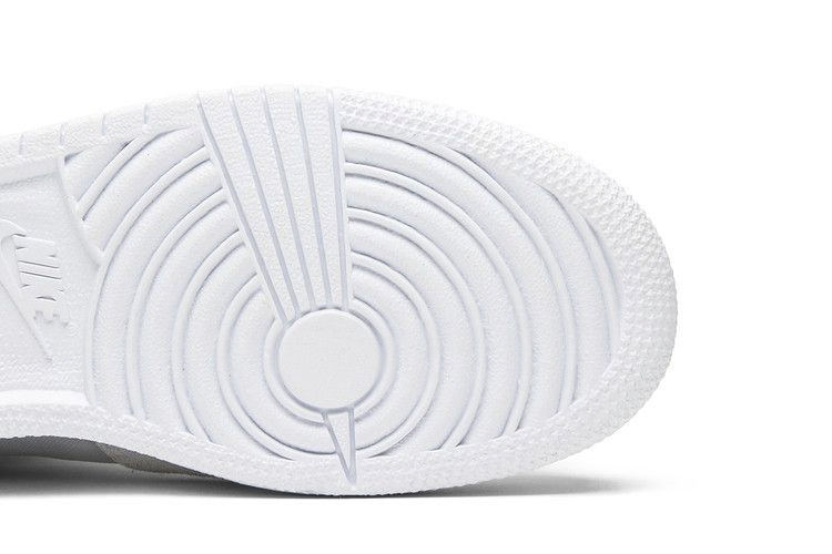 Кроссовки Wmns Air Jordan 1 Explorer XX 'The 1 Reimagined'