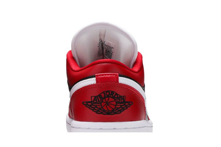 Кроссовки Wmns Air Jordan 1 Low 'Chicago Flip'
