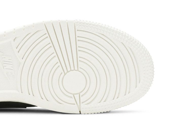 Кроссовки Wmns Air Jordan 1 Low Lifted 'Olive Canvas'