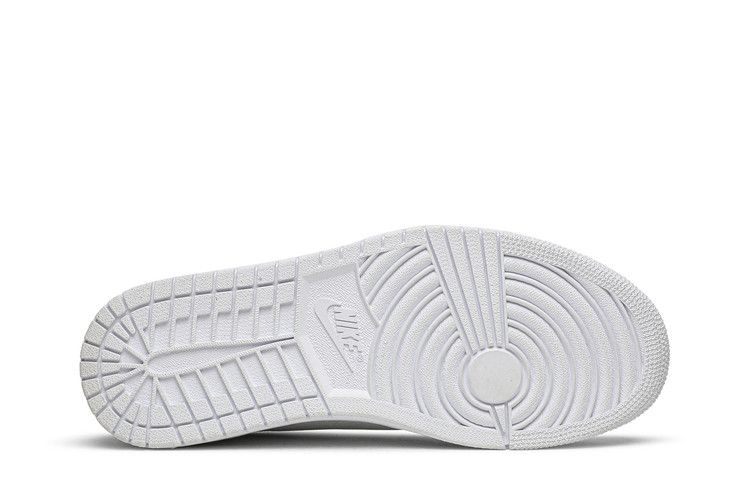 Кроссовки Wmns Air Jordan 1 Low NS 'Triple White'