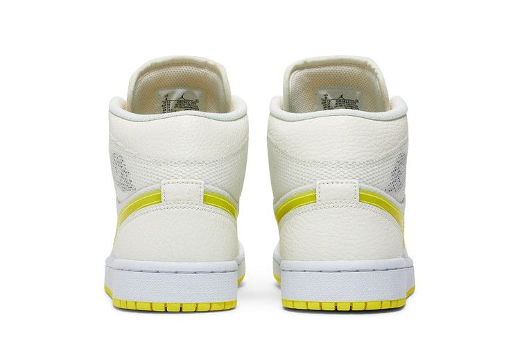 Кроссовки Wmns Air Jordan 1 Mid SE 'Voltage Yellow'