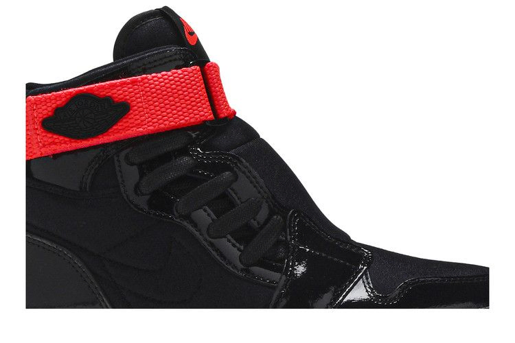 Кроссовки Wmns Air Jordan 1 Nova XX 'Bred'