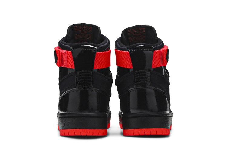 Кроссовки Wmns Air Jordan 1 Nova XX 'Bred'