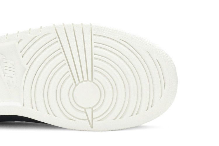 Кроссовки Wmns Air Jordan 1 Rebel XX 'Black'