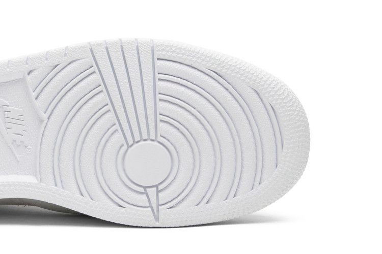 Кроссовки Wmns Air Jordan 1 Rebel XX 'The 1 Reimagined'