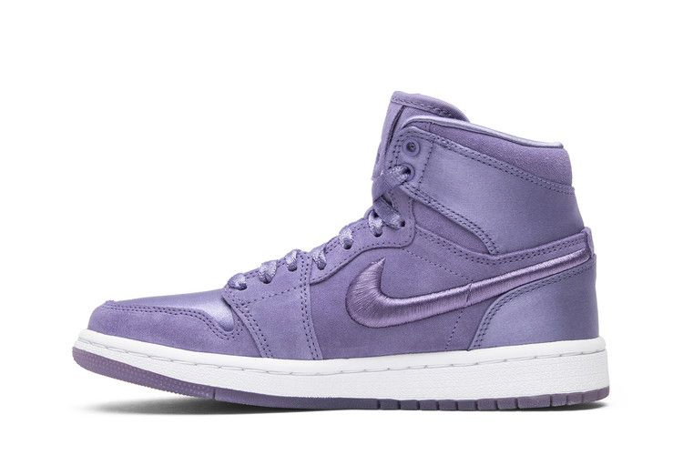 Кроссовки Wmns Air Jordan 1 Retro High 'Season of Her: Purple Earth'