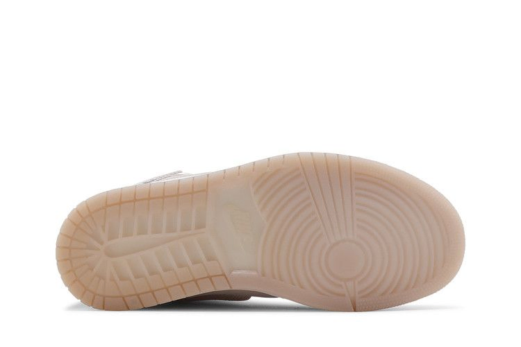 Кроссовки Wmns Air Jordan 1 Retro High 'Season of Her: Silt Red'