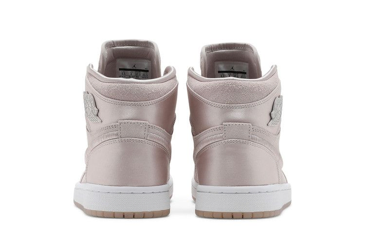 Кроссовки Wmns Air Jordan 1 Retro High 'Season of Her: Silt Red'