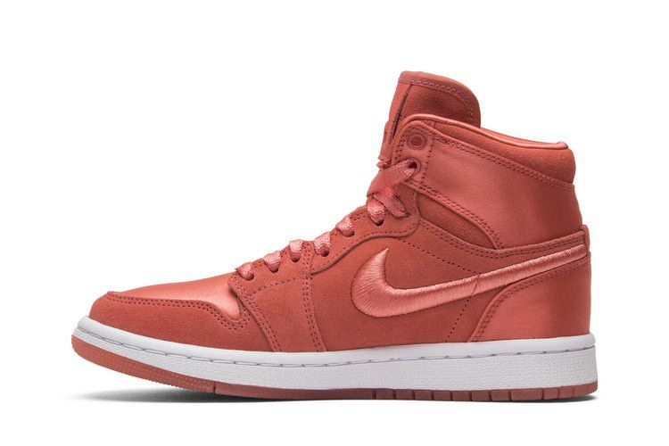 Кроссовки Wmns Air Jordan 1 Retro High 'Season of Her: Sunblush'