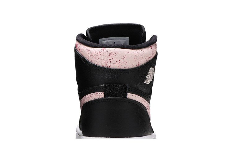 Кроссовки Wmns Air Jordan 1 Retro High 'Silt Red'