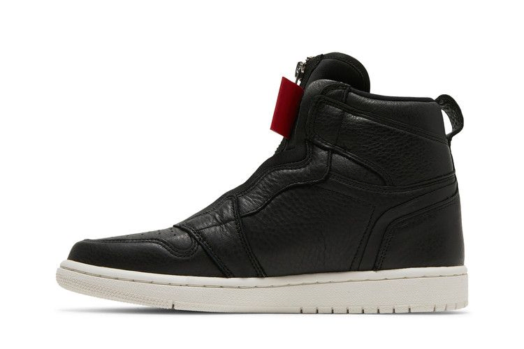 Кроссовки Wmns Air Jordan 1 Retro High Zip 'Black'