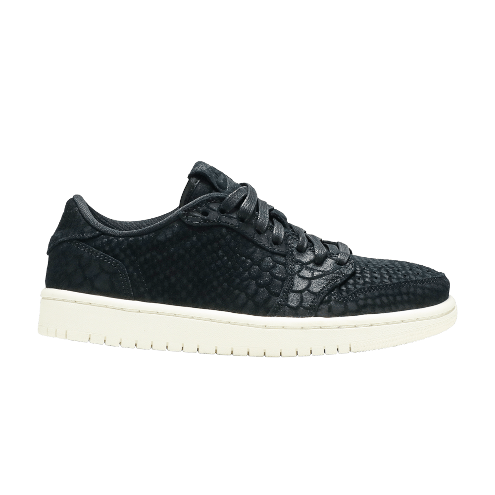 Кроссовки Wmns Air Jordan 1 Retro Low 'Black Python'