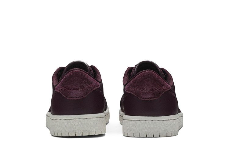 Кроссовки Wmns Air Jordan 1 Retro Low NS 'Bordeaux'