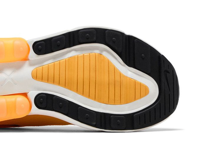 Кроссовки Nike Wmns Air Max 270 'University Gold'