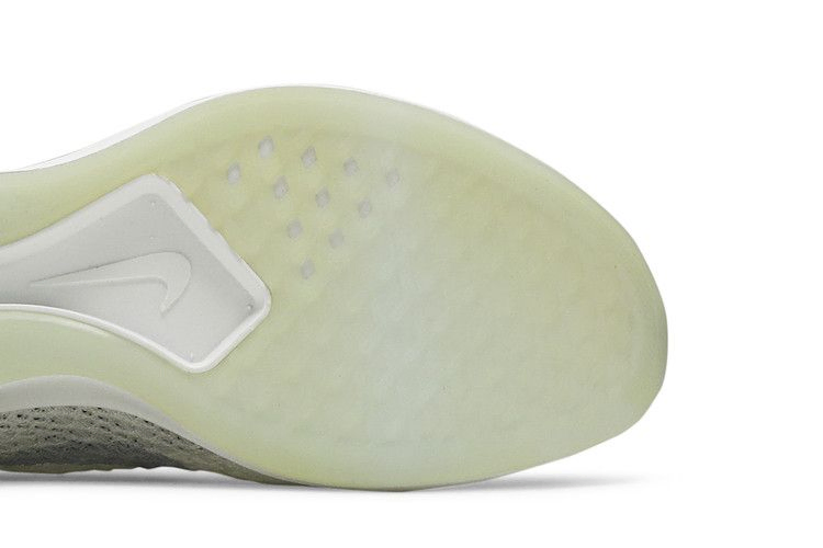 Кроссовки Nike Wmns Air Zoom Mariah Flyknit Racer 'White Pure Platinum'