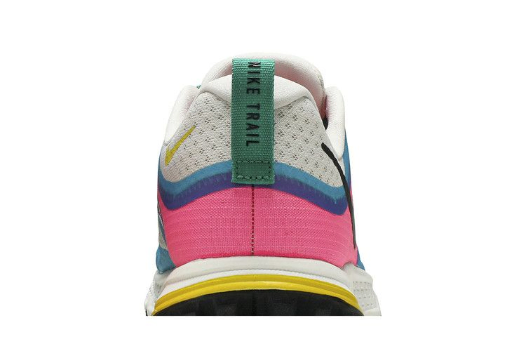 Кроссовки Nike Wmns Air Zoom Wildhorse 5 'Light Orewood Brown'