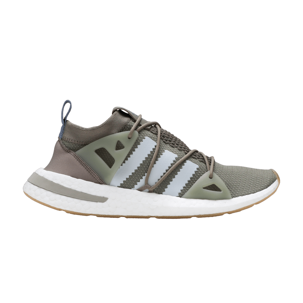 wmns-arkyn-trace-cargo-b37072