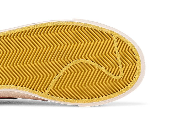 Кроссовки Nike Wmns Blazer Low '77 'Light Atomic Pink'