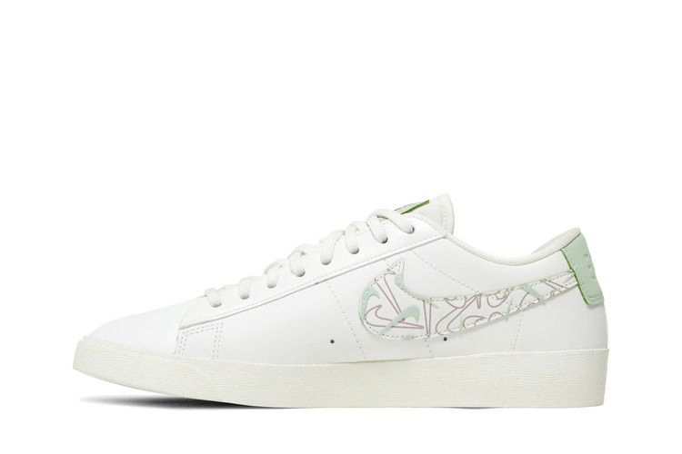 Кроссовки Nike Wmns Blazer Low SE 'Valentine's Day'