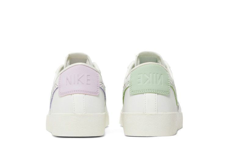 Кроссовки Nike Wmns Blazer Low SE 'Valentine's Day'