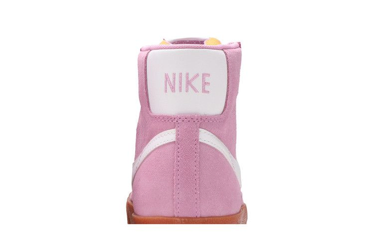 Кроссовки Nike Wmns Blazer Mid '77 'Beyond Pink'