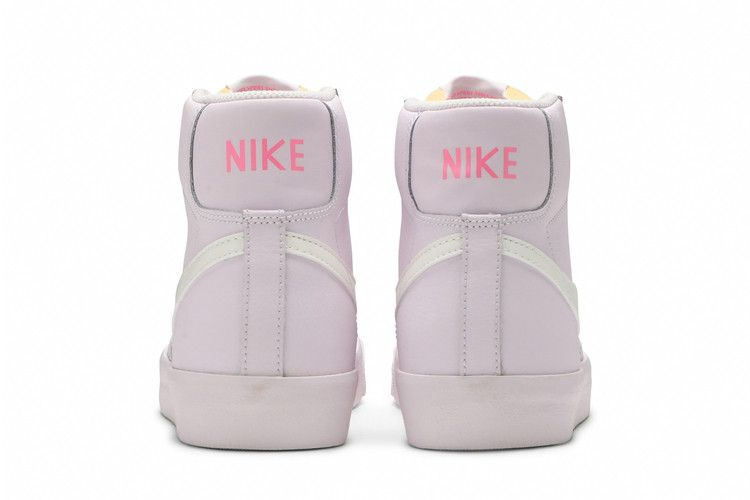 Кроссовки Nike Wmns Blazer Mid 77 'Digital Pink'
