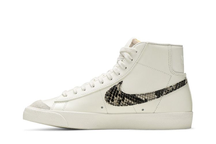 Кроссовки Nike Wmns Blazer Mid '77 SE 'Snakeskin'
