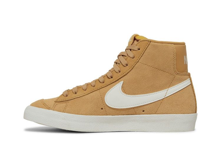 Кроссовки Nike Wmns Blazer Mid '77 'Wheat Suede'