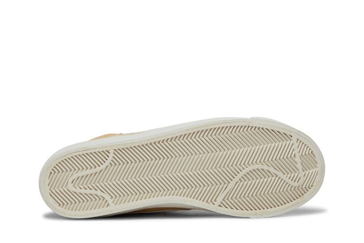 Кроссовки Nike Wmns Blazer Mid '77 'Wheat Suede'