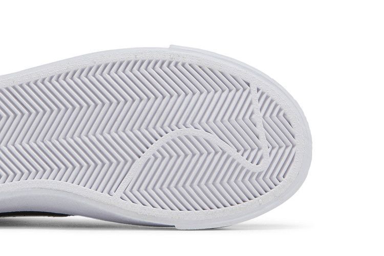 Кроссовки Nike Wmns Blazer Mid Vintage '77 'Black Metallic Silver'