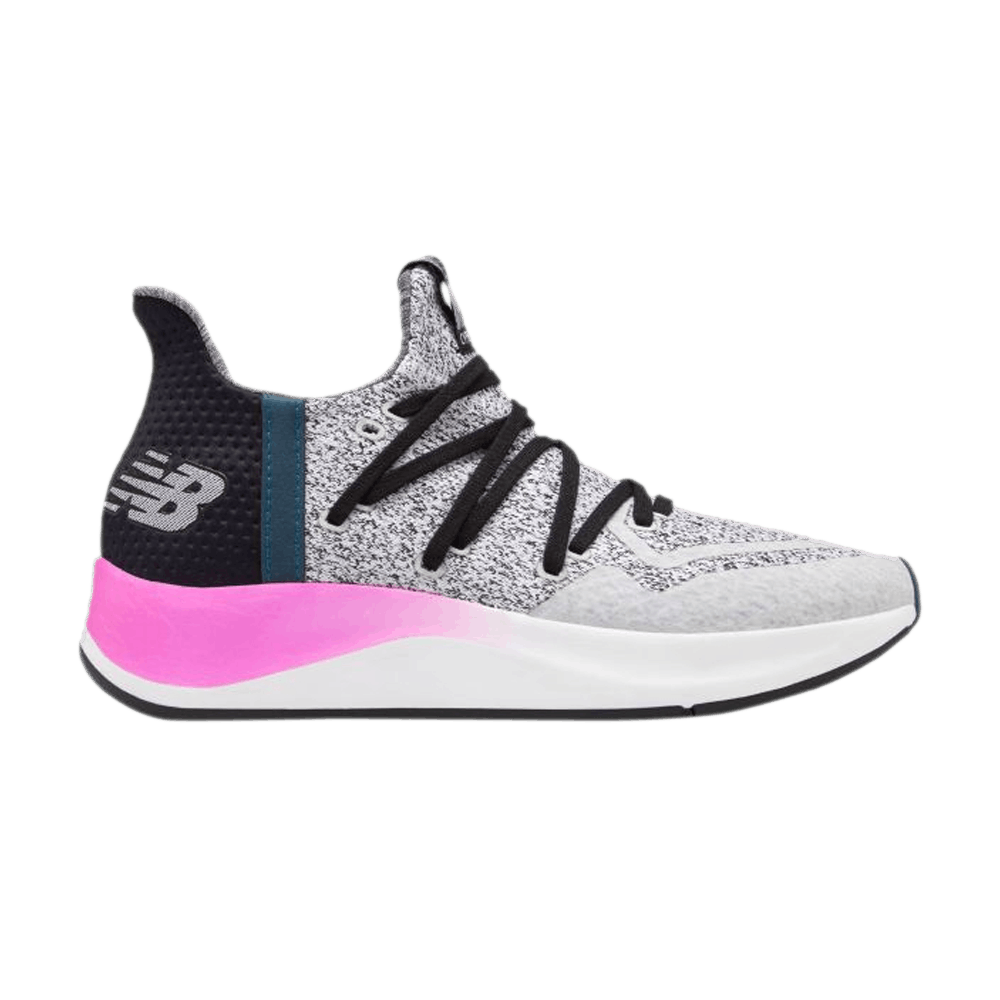wmns-cypher-run-v2-white-voltage-violet-wsrmclg2