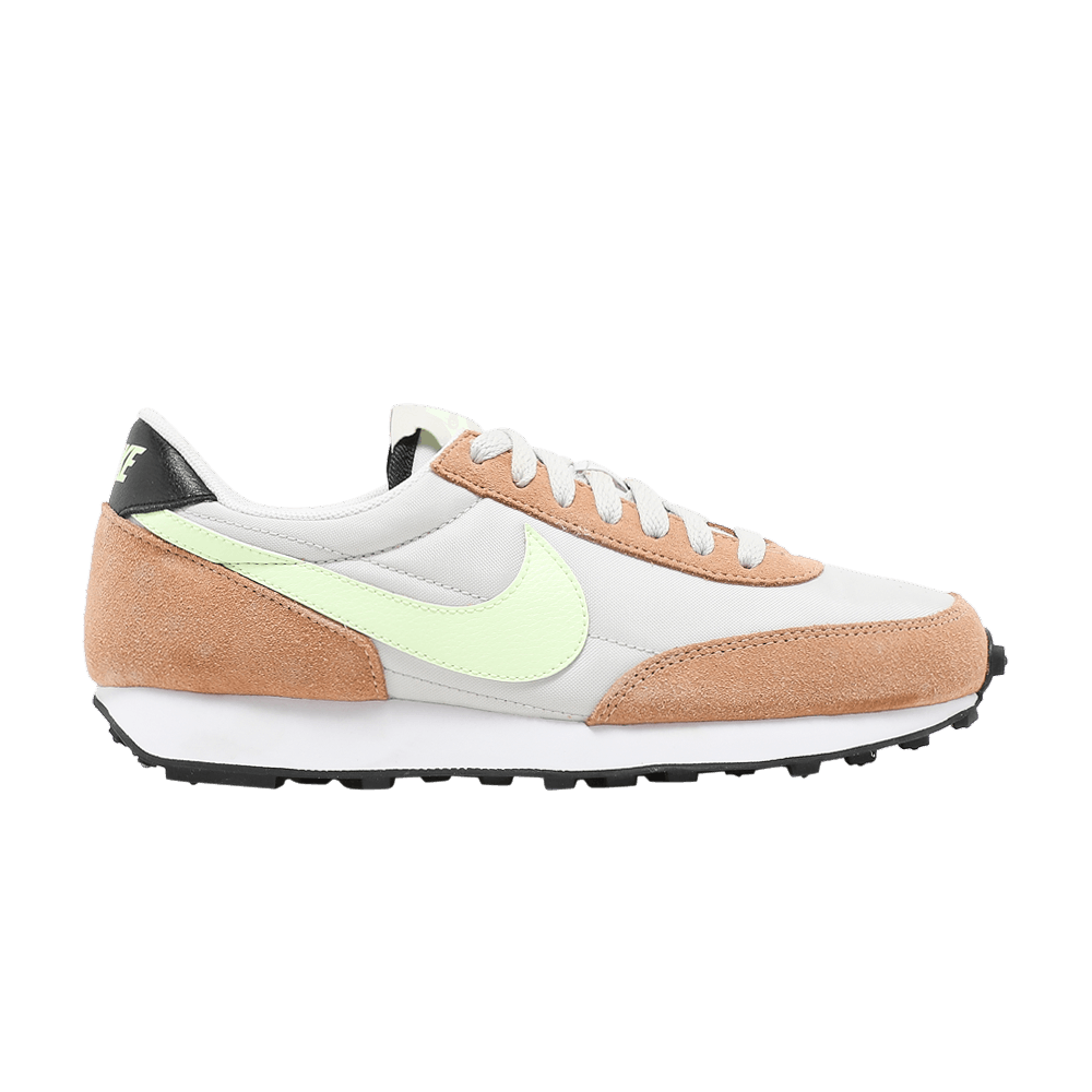 wmns-daybreak-light-bone-barely-volt-ck2351-006