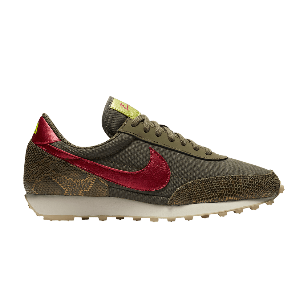wmns-daybreak-snakeskin-cz0464-200
