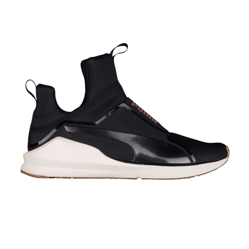 wmns-fierce-velvet-190347-01